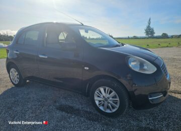 Nissan march1